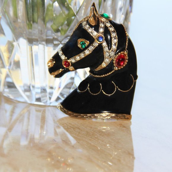 Vintage Gem-Craft Gemstone Horse Head Brooch - Picture 9 of 13